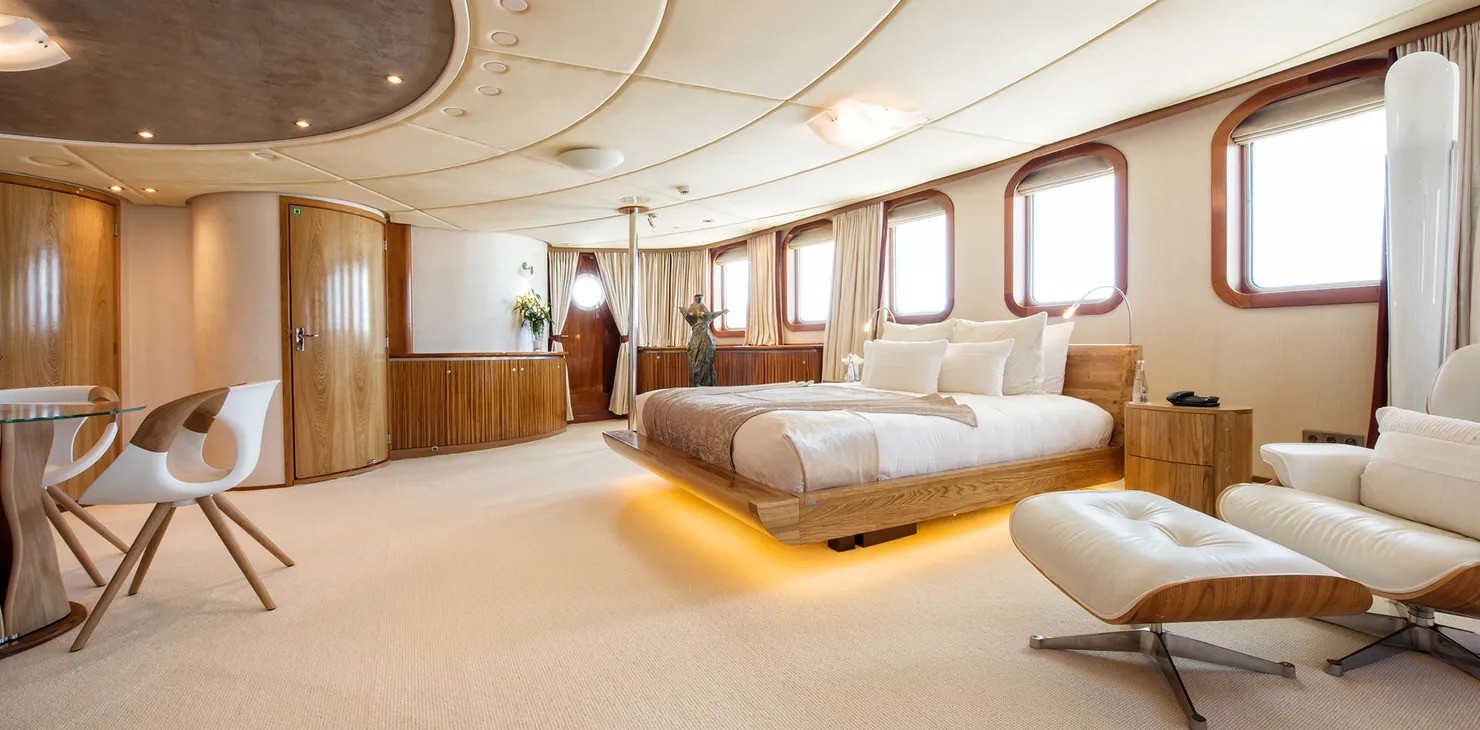 asya yacht price